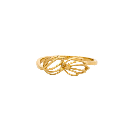 Abstract Petal Twist Gold Ring