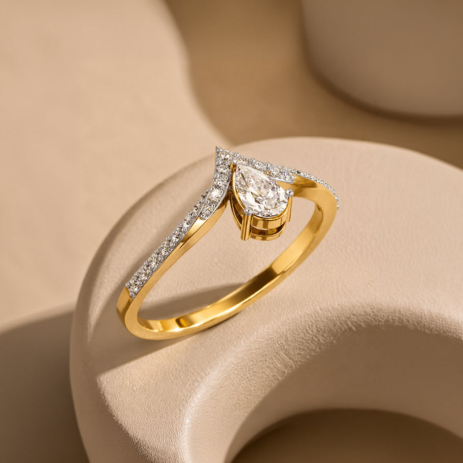 Tranquil Essence Diamond Ring