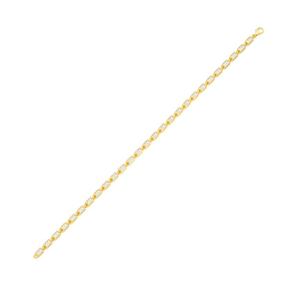 Sits Like Silk Diamond Tennis Bracelet 18 KT / Yellow Gold