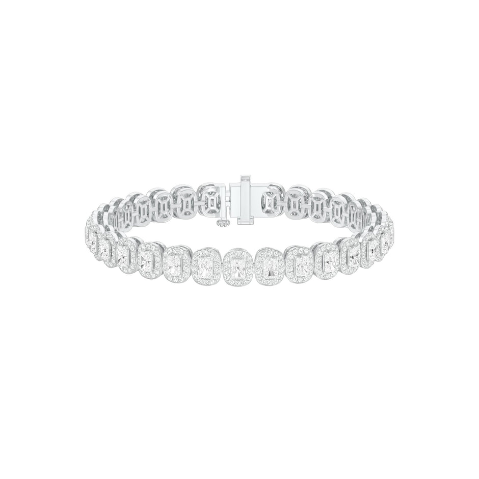 Couture Clasp Diamond Tennis Bracelet 18 KT / White Gold