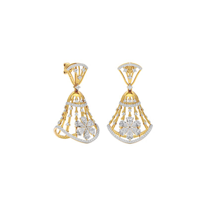 Glittering Shine Diamond Earring 18 KT / Yellow Gold