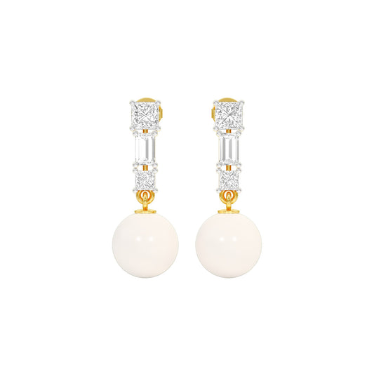 Classic Glowing Diamond Drop Earrings 18 KT / Yellow Gold