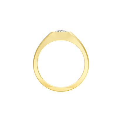 Gentle Radiance Diamond Engagement Ring 18 KT / Yellow Gold / 22