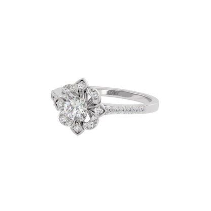Enigma Diamond Ring 18 KT / White Gold / 22
