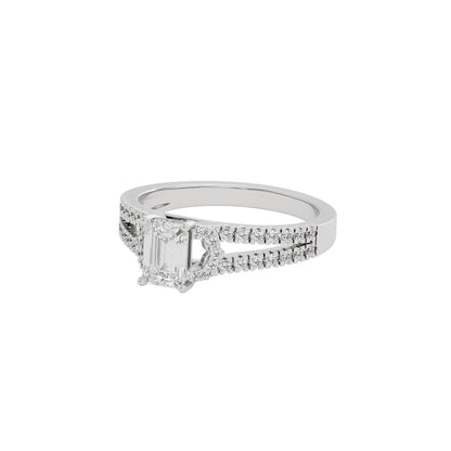 Serene Sunrise Diamond Ring 18 KT / White Gold / 22