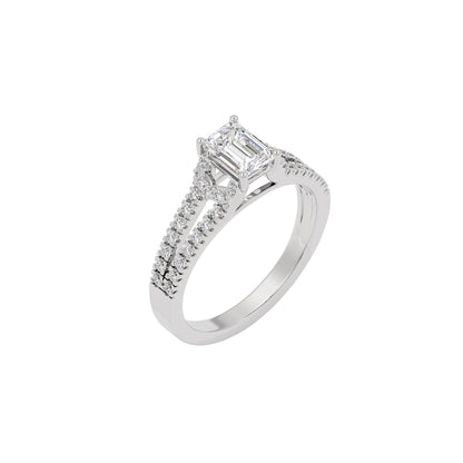 Serene Sunrise Diamond Ring 18 KT / White Gold / 22