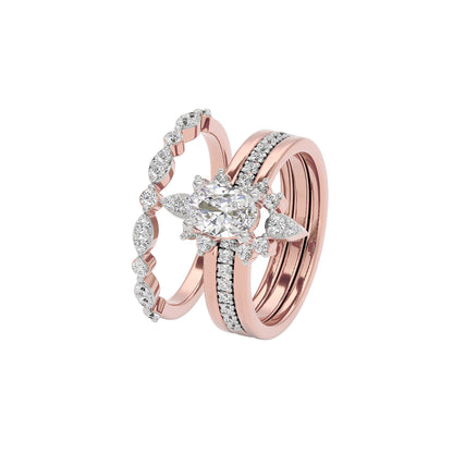 Enchanted Embrace Diamond Ring 18 KT / Rose Gold / 22