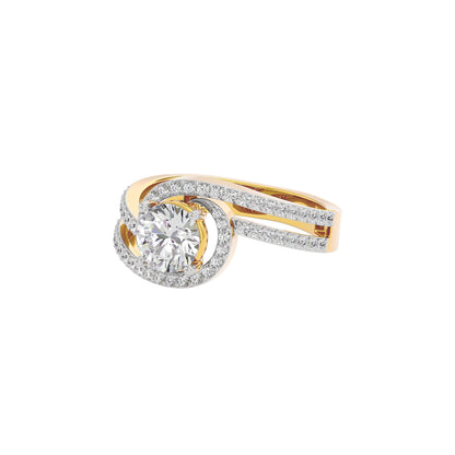 Heavenly Haven Diamond Ring 18 KT / Yellow Gold / 22