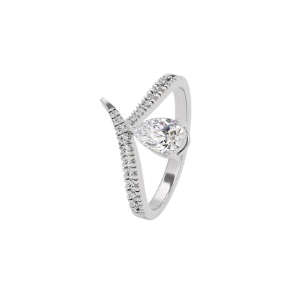 Sublime Splendor Diamond Ring 18 KT / White Gold / 22