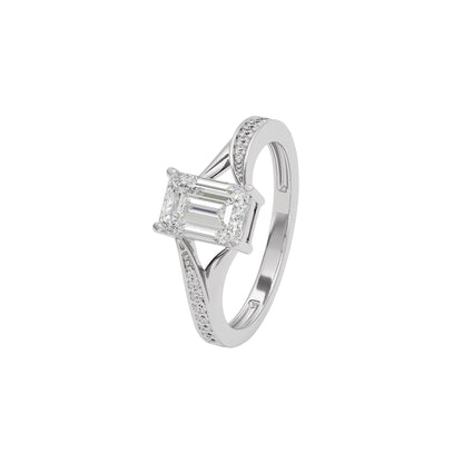 Luxe Splendor Diamond Ring 18 KT / White Gold / 22
