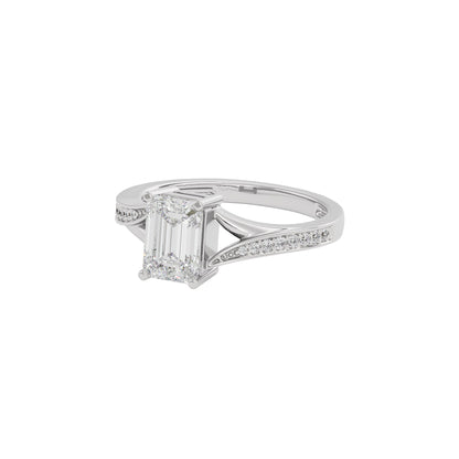 Luxe Splendor Diamond Ring 18 KT / White Gold / 22