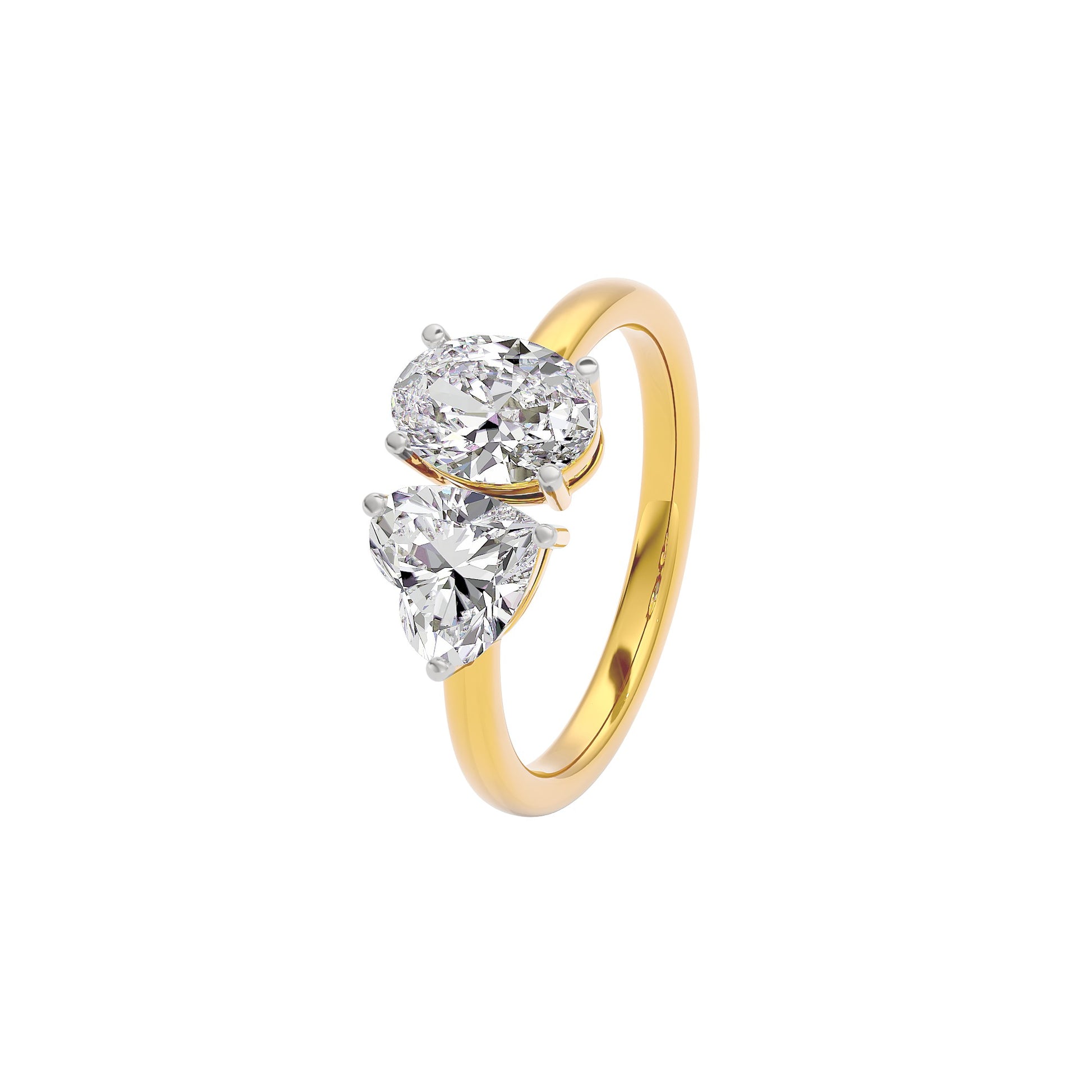 Regal Splendor Diamond Ring 18 KT / Yellow Gold / 22