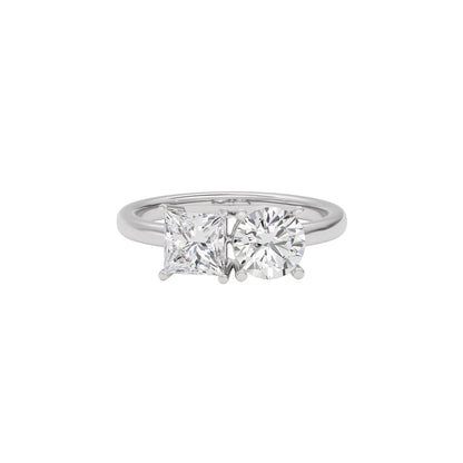 Sun Kissed Dewdrop Diamond Ring 18 KT / White Gold / 22