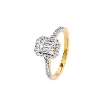 Luminere Engagement Emerald Diamond Ring 18 KT / Yellow Gold / 22
