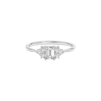 Fleur de Luxe Diamond Ring