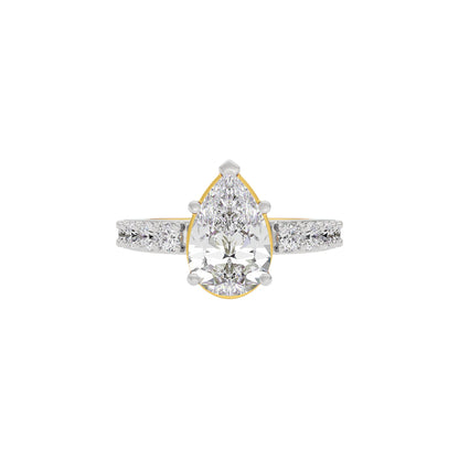 Glowing Pirum Diamond Ring 18 KT / Yellow Gold / 22