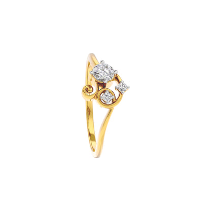 Diamond Sonata Ring 18 KT / Yellow Gold / 22