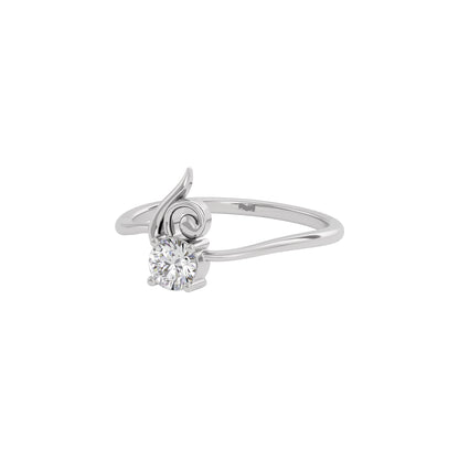 Lush Charm Diamond Ring 18 KT / White Gold / 22