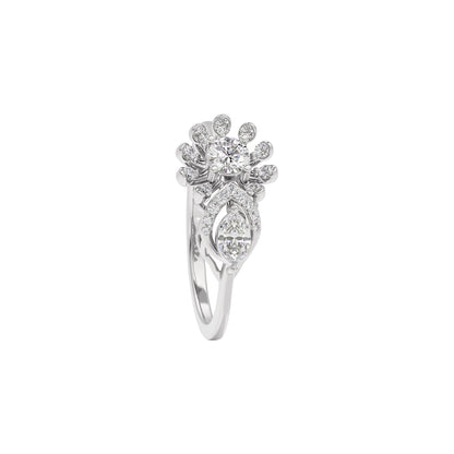 Lustrous Moment Diamond Ring 18 KT / White Gold / 22