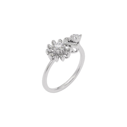 Lustrous Moment Diamond Ring 18 KT / White Gold / 22