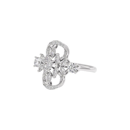 Tranquil Dream Diamond Ring 18 KT / White Gold / 22
