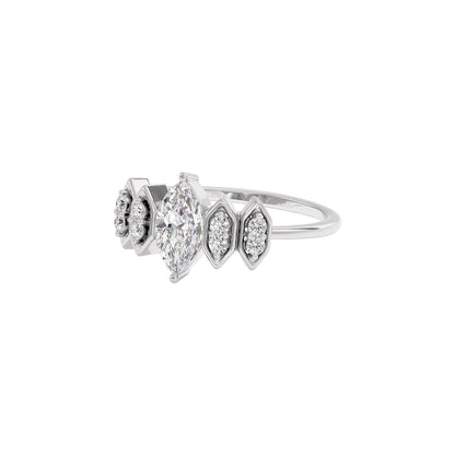 Celestial Love Diamond Ring 18 KT / White Gold / 22