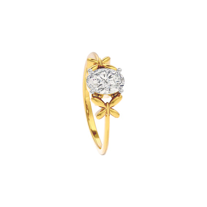 Mystic Veil Diamond Ring 18 KT / Yellow Gold / 22