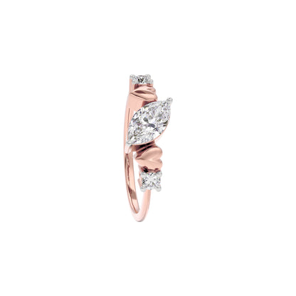 Silken Radiance Diamond Ring 18 KT / Rose Gold / 22