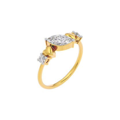 Silken Radiance Diamond Ring 18 KT / Yellow Gold / 22