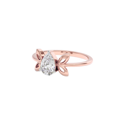 Crown Jewel Diamond Ring 18 KT / Rose Gold / 22