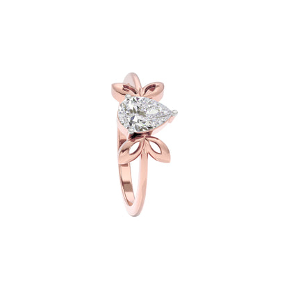 Crown Jewel Diamond Ring 18 KT / Rose Gold / 22