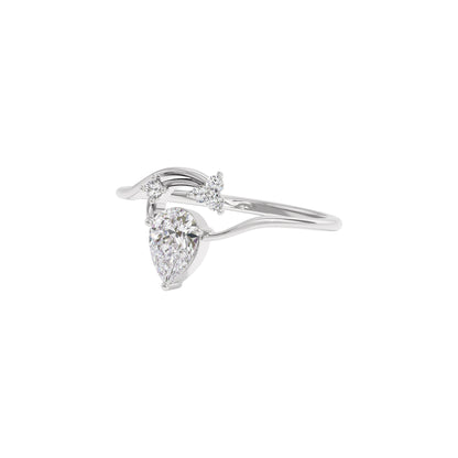 Radiant Echo Diamond Ring 18 KT / White Gold / 22