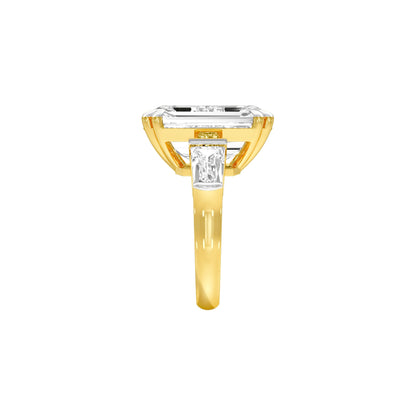 17 Carats of Royalty Diamond Ring