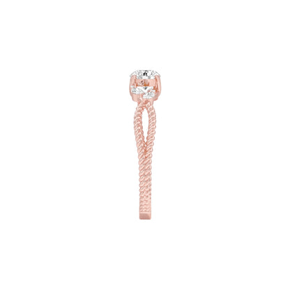 Chic Times Diamond Ring 18 KT / Rose Gold / 22