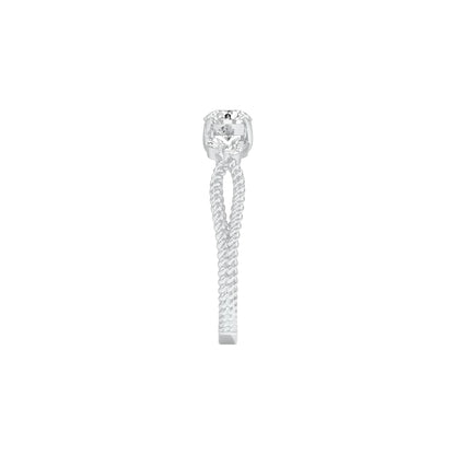 Chic Times Diamond Ring 18 KT / White Gold / 22