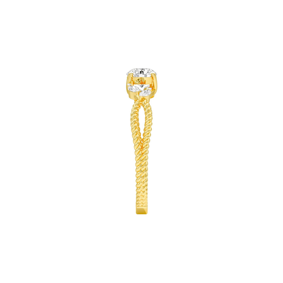 Chic Times Diamond Ring 18 KT / Yellow Gold / 22