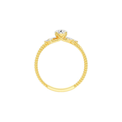 Chic Times Diamond Ring 18 KT / Yellow Gold / 22