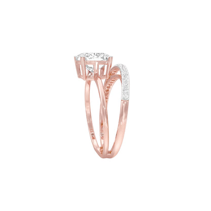 Cushioned Love Diamond Engagement Ring 18 KT / Rose Gold / 22