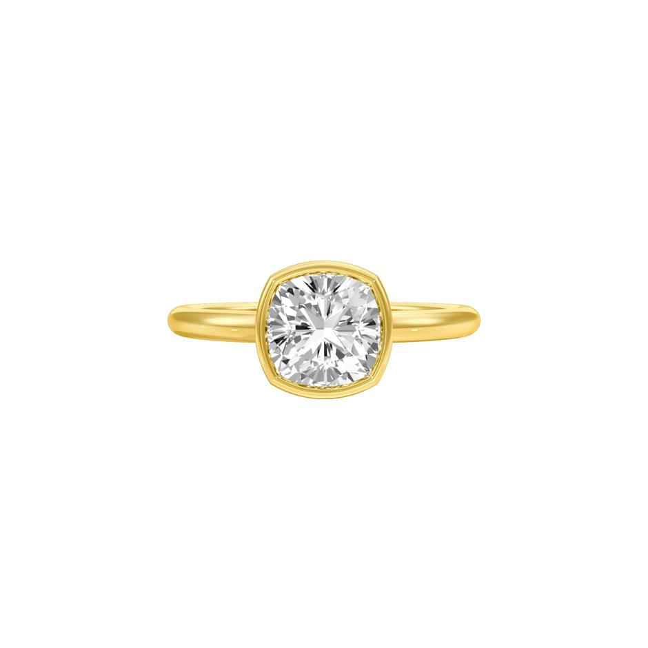 Our First Light Diamond Engagement Ring 18 KT / Yellow Gold / 22