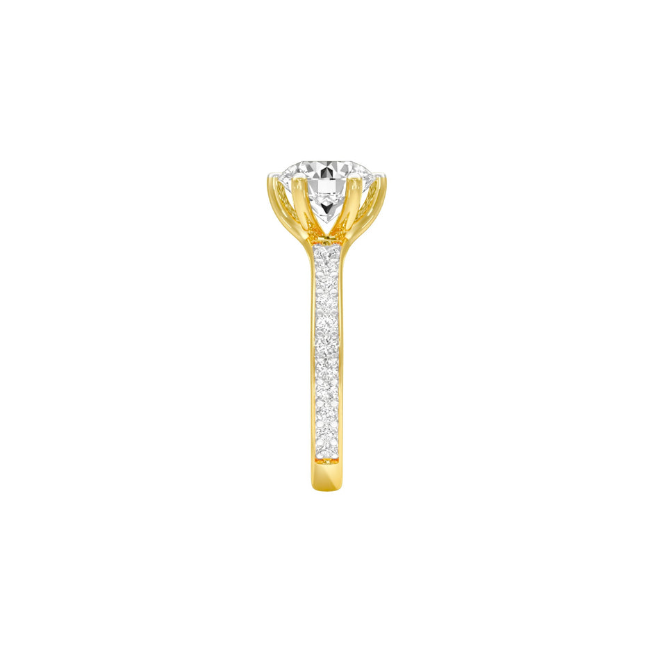 Love So Royale Diamond Engagement Ring 18 KT / Yellow Gold / 22