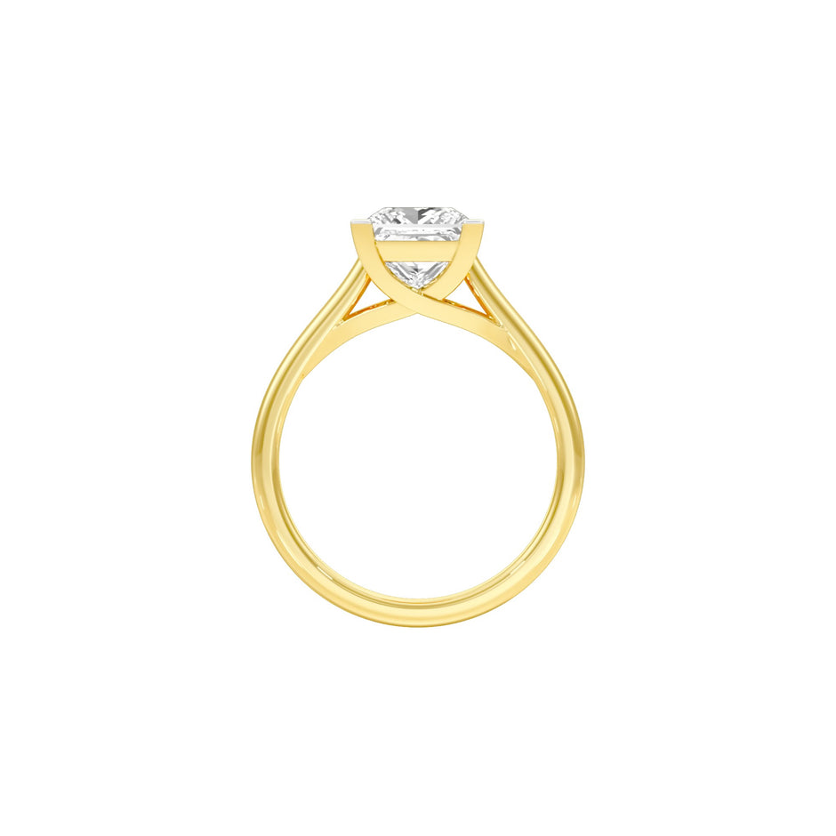 Imperial Diamond Engagement Ring 18 KT / Yellow Gold / 22