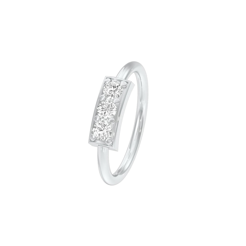 Powerful Spark Diamond Ring 18 KT / White Gold / 22