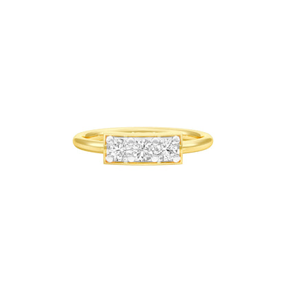 Powerful Spark Diamond Ring 18 KT / Yellow Gold / 22