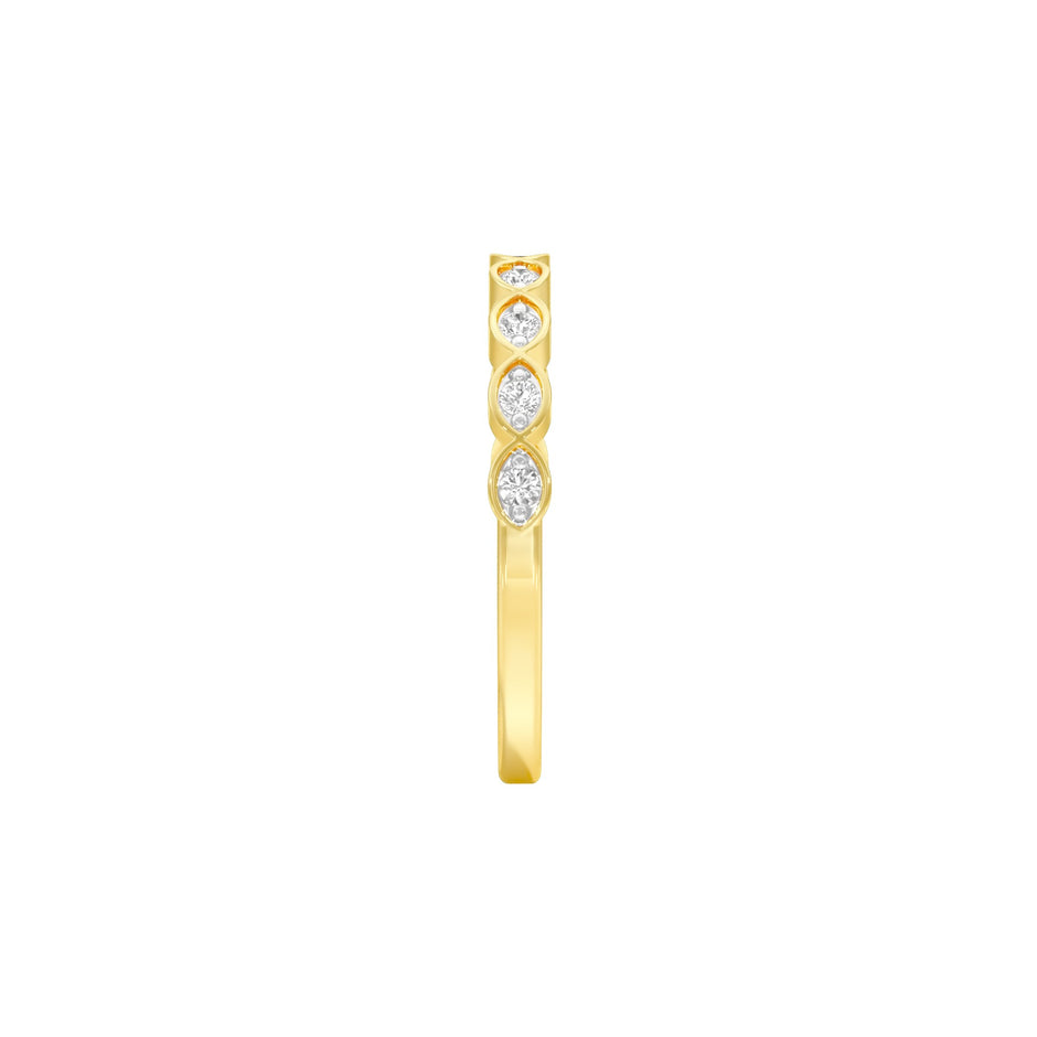 Desk Sparkle Diamond Ring 18 KT / Yellow Gold / 22