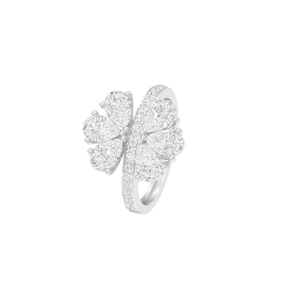 Aftermath Glow Diamond Cocktail Ring 18 KT / White Gold / 22