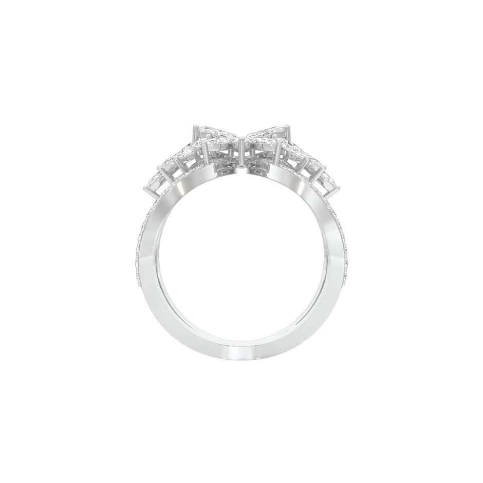 Moonlight Sparkle Diamond Cockatail Ring 18 KT / White Gold / 22