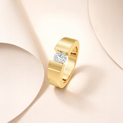 Singular Diamond Engagement Ring