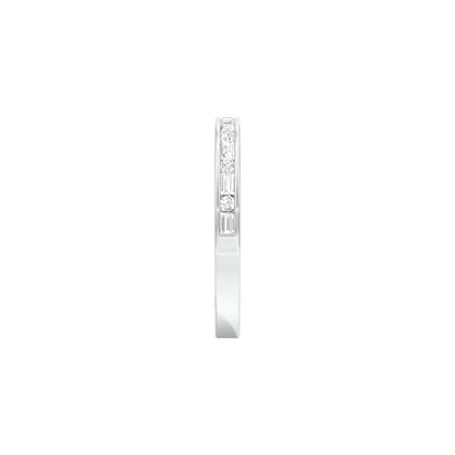 Round & Baugette Eternity Diamond Band Ring 18 KT / White Gold / 18