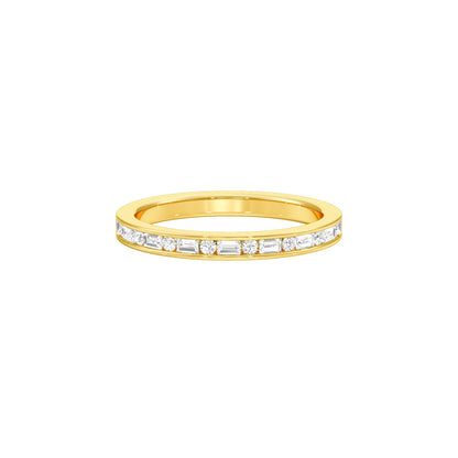Round & Baugette Eternity Diamond Band Ring 18 KT / Yellow Gold / 18