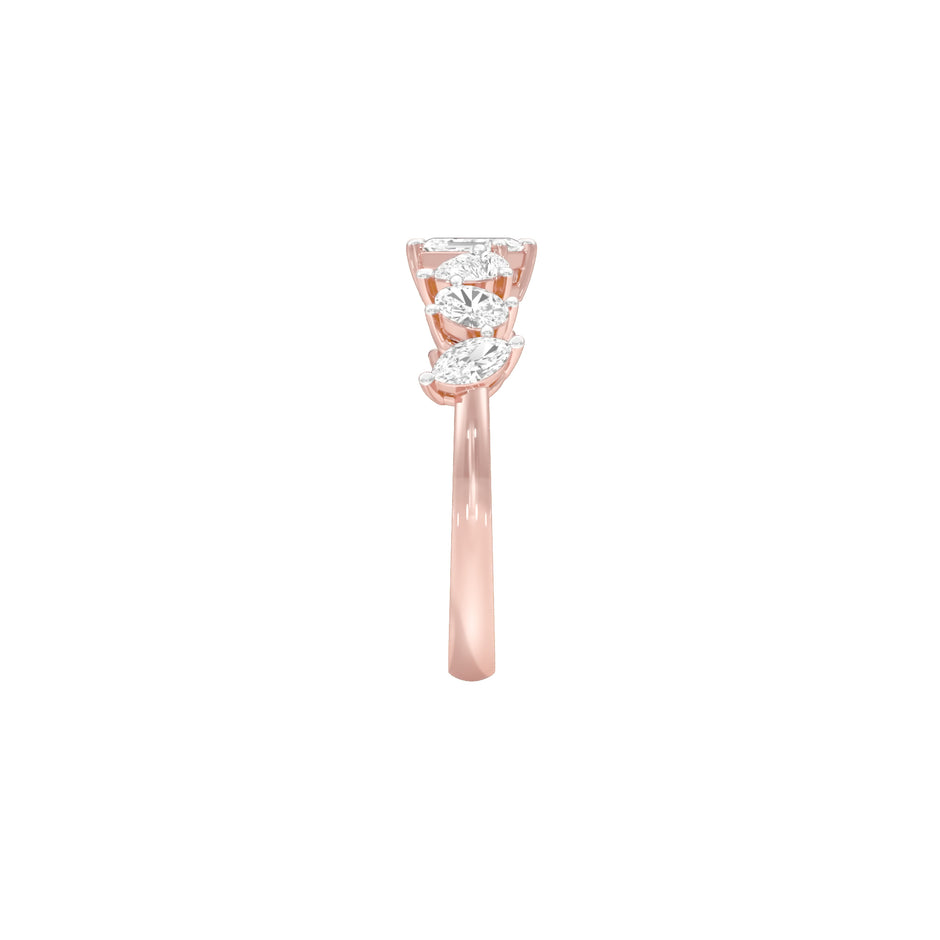 Forever Flair Diamond Ring 18 KT / Rose Gold / 18